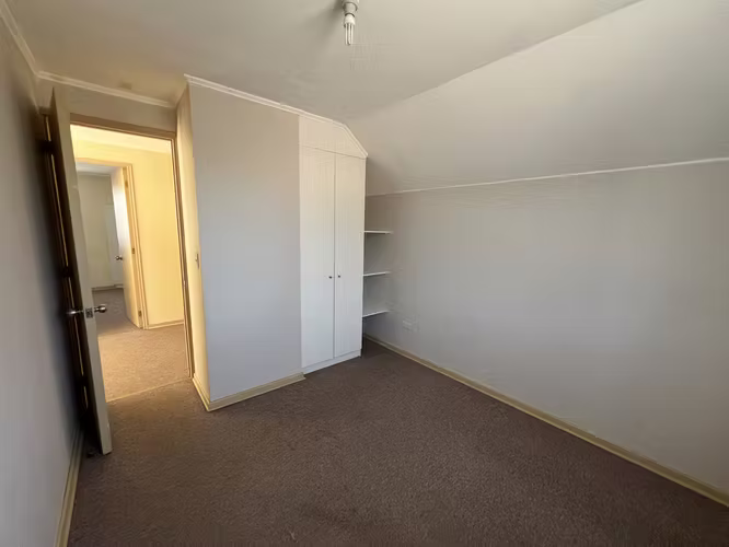 Vendo casa en villa Alonso de Ercilla, 3 domitorios, 3 baños, 2 estacionamientos