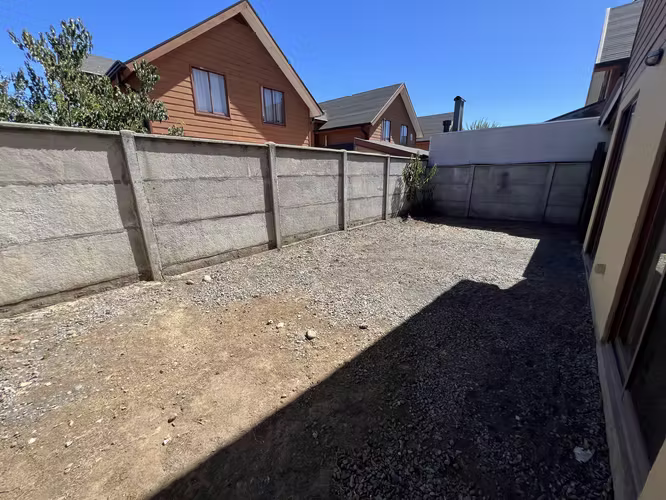 Vendo casa en villa Alonso de Ercilla, 3 domitorios, 3 baños, 2 estacionamientos