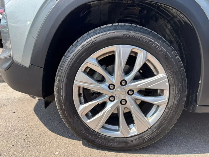 Chevrolet Tracker 1.2T LTZ R 4X2 AT 5P 2025