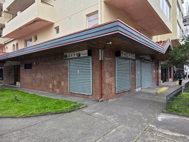 Amplio local comercial en Urmeneta  (157430)