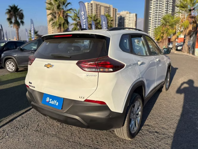 Chevrolet Tracker 1.2T LTZ R 4X2 AT 5P 2025 - Imagen 4