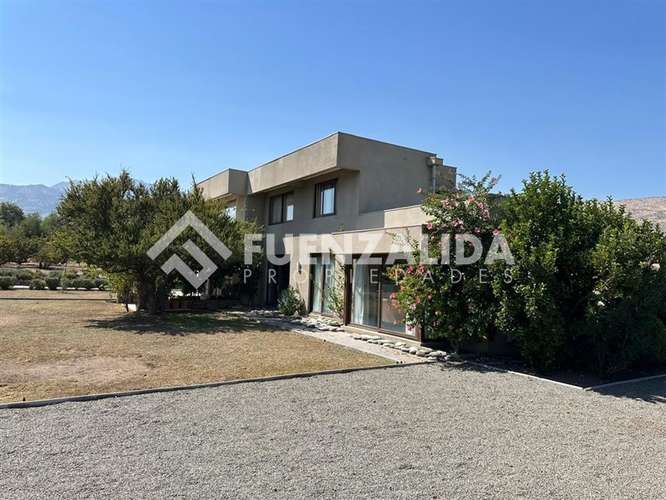 Casa en arriendo de 5 dorm. chicureo, Colina - Imagen 3