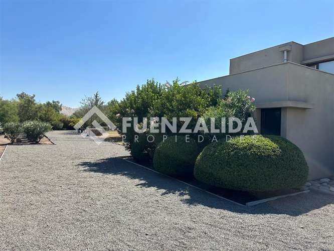 Casa en arriendo de 5 dorm. chicureo, Colina - Imagen 6