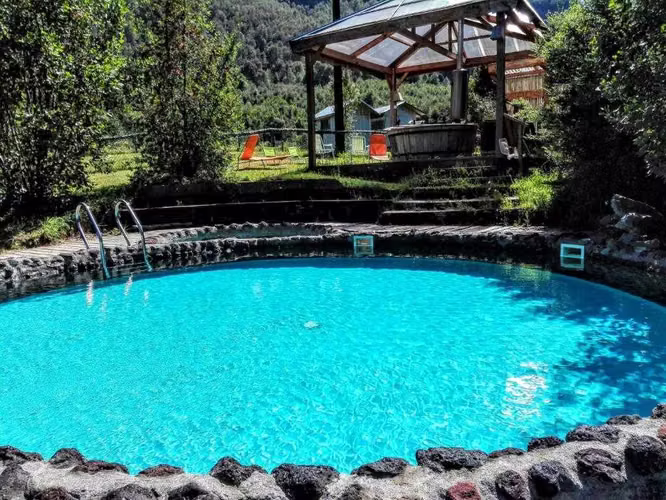 SE VENDE CENTRO TURÍSTICO CERCA DE CORRALCO (157469)