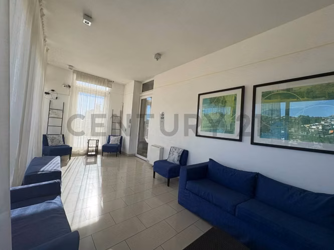 Venta céntrico departamento vista panorámica Viana
