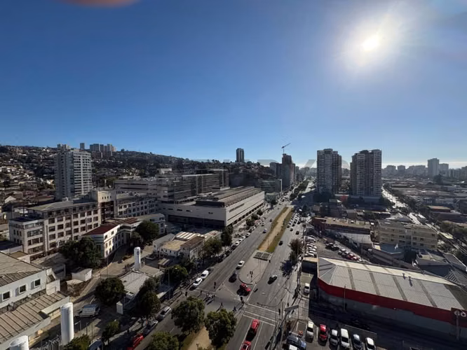 Venta céntrico departamento vista panorámica Viana