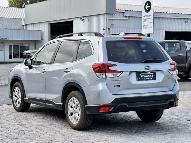 Subaru Forester 2.0 X At 4x4 2022 - Imagen 7