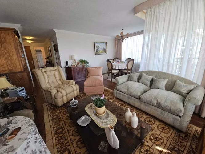 Arriendo Dpto 4d 3B 1E 1B Andalue (157537)