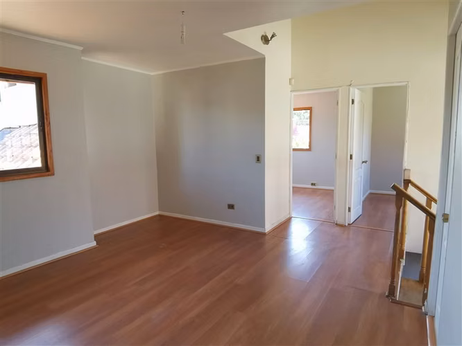 Casa en venta de 5 dorm. en La Reina