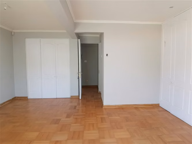 Casa en venta de 5 dorm. en La Reina