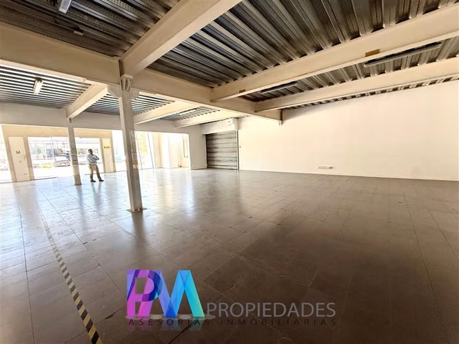 CENTRO LOGISTICO Y ALMACENAJE DE MENOR EMBERGADURA RUTA 68