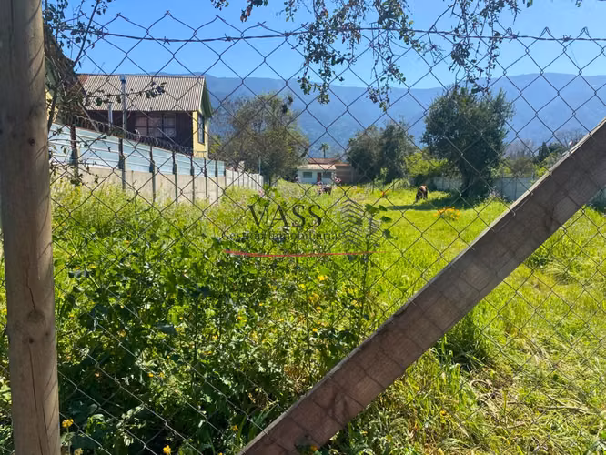 Vass Vende Terreno 1.000 M2 A Pasos De Plaza De Los Caballos