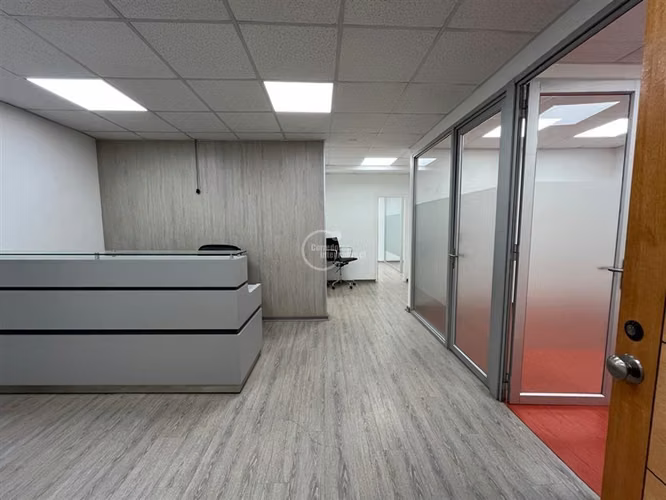 en Primer PIso, a pasos de Metro Pedro de Valdivia