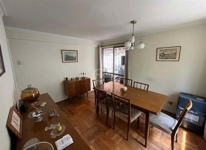 Casa en venta de 3 dorm. en Las Condes