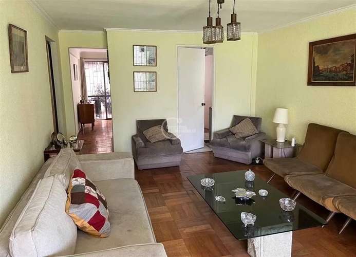 Casa en venta de 3 dorm. en Las Condes - Imagen 2