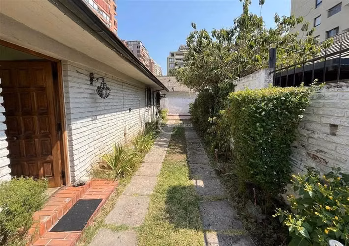 Casa en venta de 3 dorm. en Las Condes