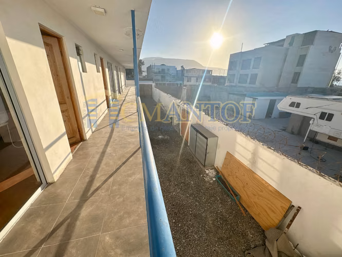 Arriendo Casa/hostal amoblada con 8 Dormitorios c/u con Baño Privado + Sala Estar, Mejillones