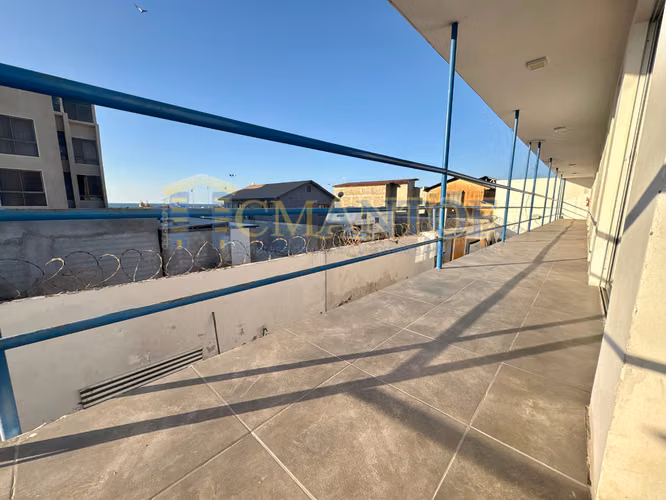 Arriendo Casa/hostal amoblada con 8 Dormitorios c/u con Baño Privado + Sala Estar, Mejillones