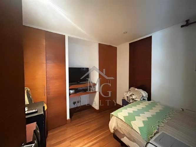 Casa en venta de 4 dorm. en Piedra Roja Colina