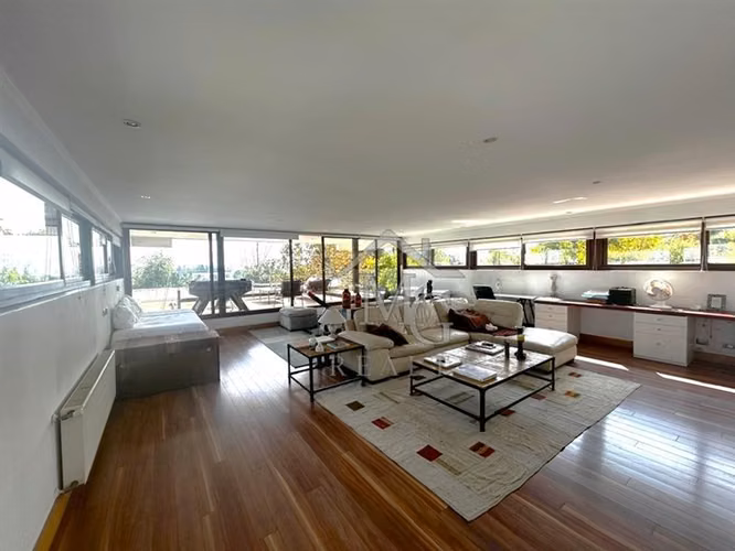 Casa en venta de 4 dorm. en Piedra Roja Colina