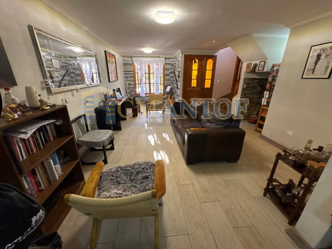 Venta casa en condominio Oficina Lina 3 dormitorios con amplia terraza, Antofagasta