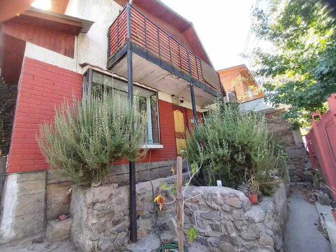 Amplia Casa Diagonal Las Torres (157655)