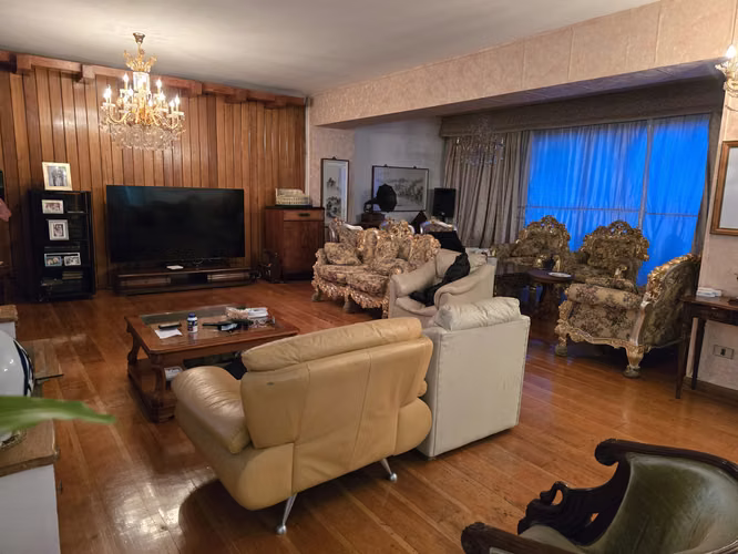 LA REINA ALTA: TERRENO 11.080 m2, CASA 800 m2. (SPM 800 m2) IDEAL INMOBILIARIA