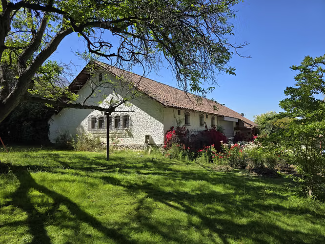 LA REINA ALTA: TERRENO 11.080 m2, CASA 800 m2. (SPM 800 m2) IDEAL INMOBILIARIA