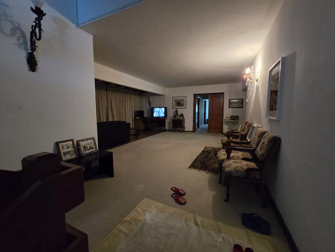 LA REINA ALTA: TERRENO 11.080 m2, CASA 800 m2. (SPM 800 m2) IDEAL INMOBILIARIA
