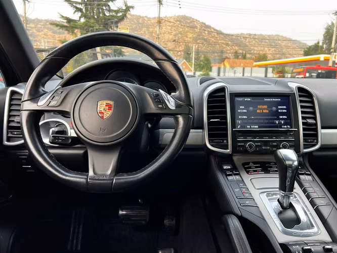 PORSCHE CAYENNE 3.0 DIESEL  2014