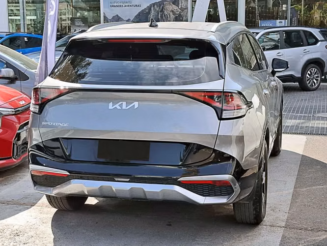 KIA SPORTAGE 2023 - Imagen 5