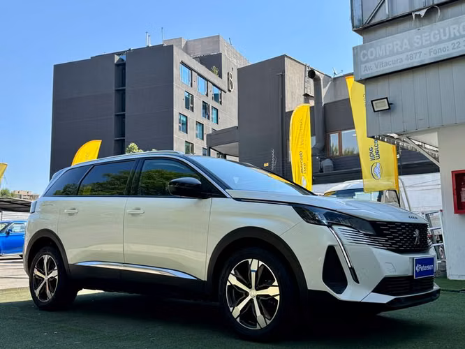 PEUGEOT 5008 ALLURE BLUEHDI EAT8 - 2022 | 3506