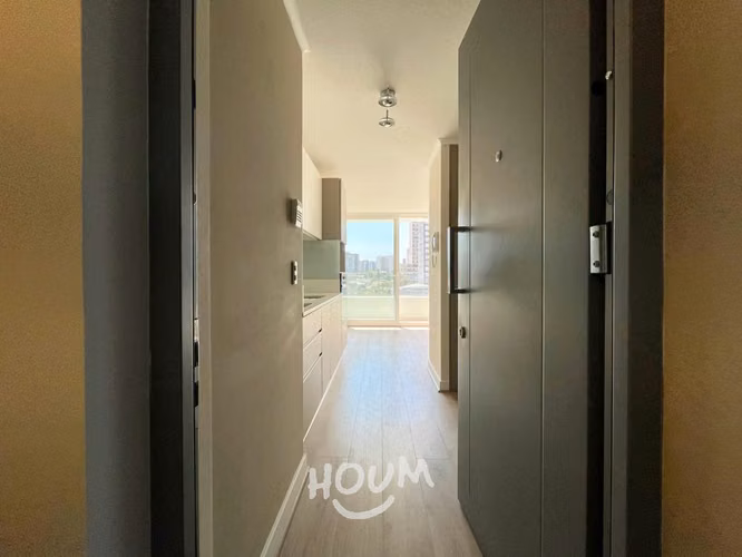 Departamento en Avenida María Rozas Velásquez