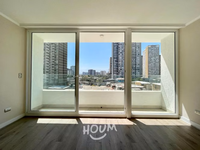 Departamento en Avenida María Rozas Velásquez
