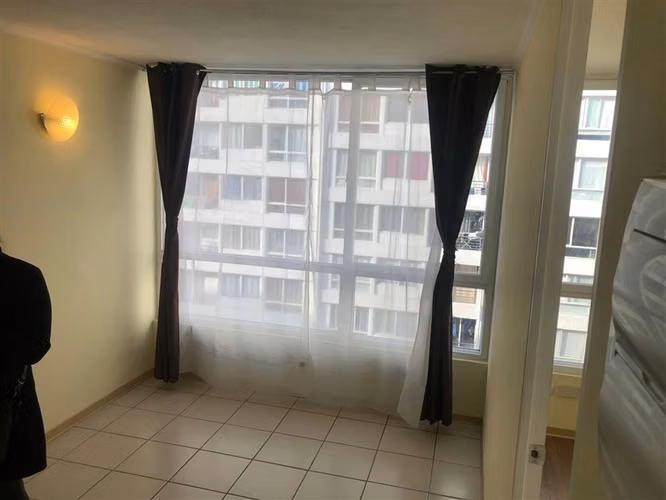 Departamento en venta de 1 dorm. en Estación Central