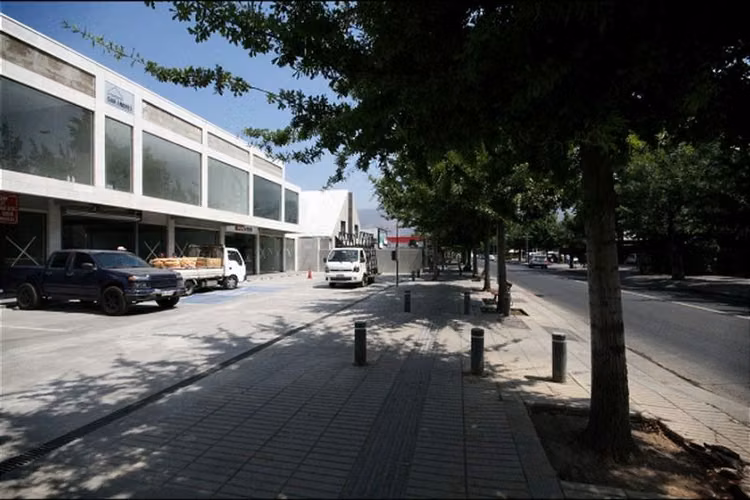 Espacios Comerciales sector Geronimo de Alderete, Vitacura