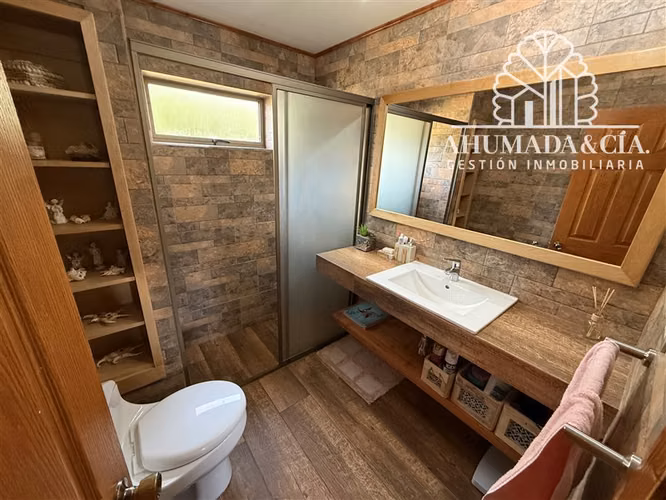 Casa en venta de 5 dorm. en Coihaique