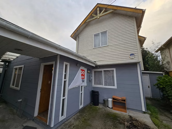 Casa ampliada en el consolidado sector Brisas de la Ribera