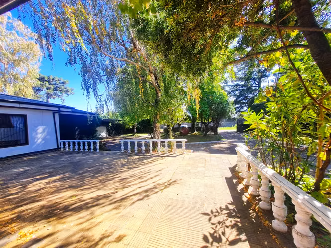 arriendo amplia propiedad de 2.200 m2