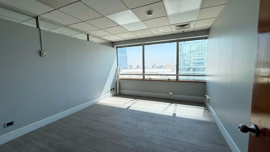 Oficina 423 m²  World Trade Center - El Golf (157919)
