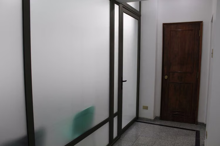 2 privados amplios y cómoda  recepción (157975)