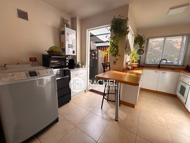 EN VENTA IMPECABLE CASA DE 4 DORMITORIOS - Imagen 9