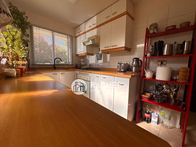 EN VENTA IMPECABLE CASA DE 4 DORMITORIOS - Imagen 8