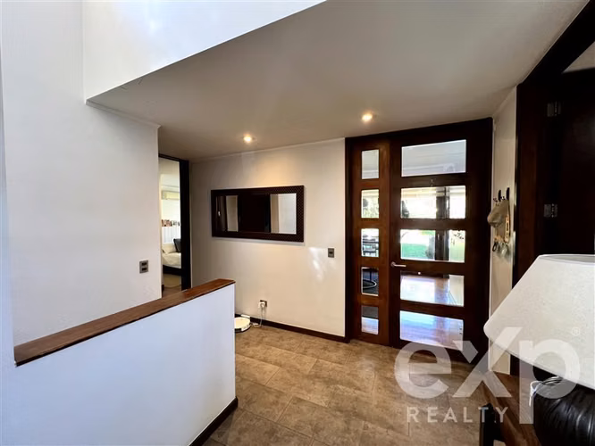 Casa en venta 4 dorm, piscina y quincho en Chamisero