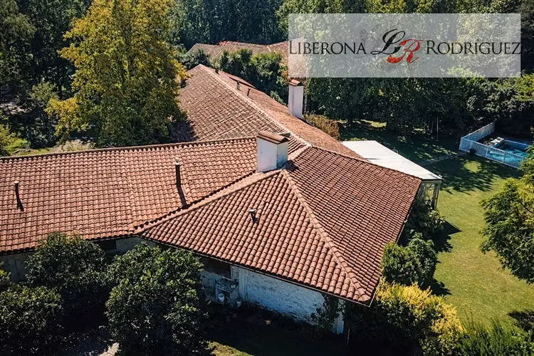 Casa en venta de 6 dorm. en San Fernando