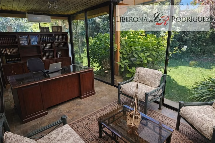 Casa en venta de 6 dorm. en San Fernando