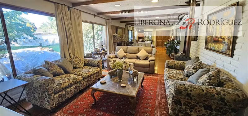 Casa en venta de 6 dorm. en San Fernando