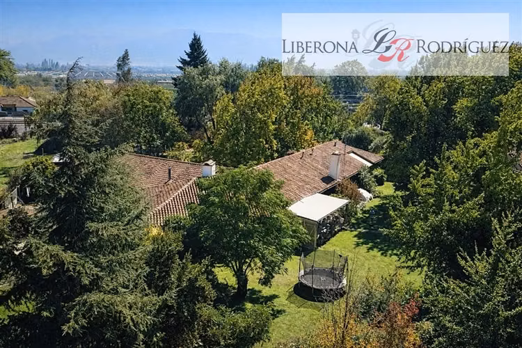 Casa en venta de 6 dorm. en San Fernando