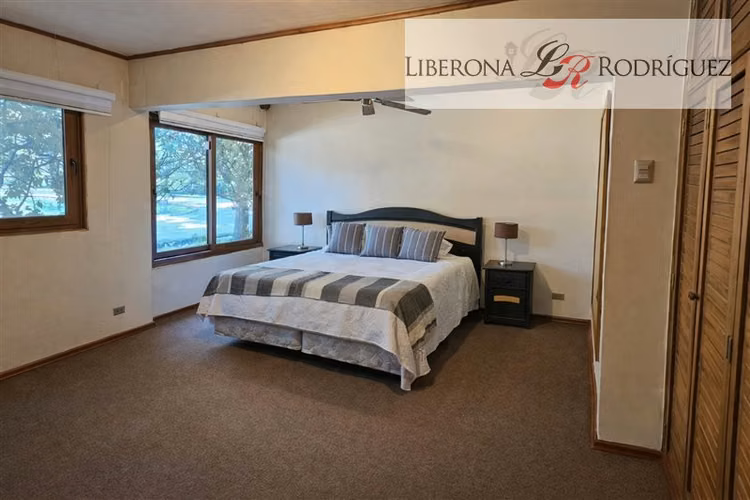 Casa en venta de 6 dorm. en San Fernando