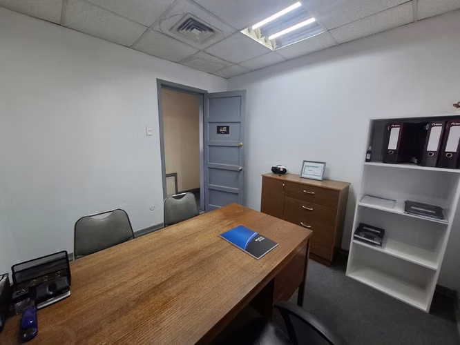 EN ARRIENDO OFICINA A PASOS DE PLAZA DE ARMAS CHILLAN